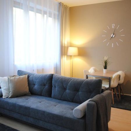 Apartment Centrum + Parking Оломоуц Екстериор снимка