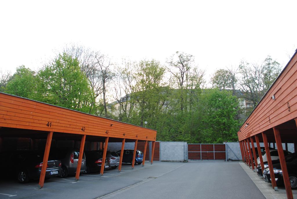 Apartment Centrum + Parking Оломоуц Екстериор снимка